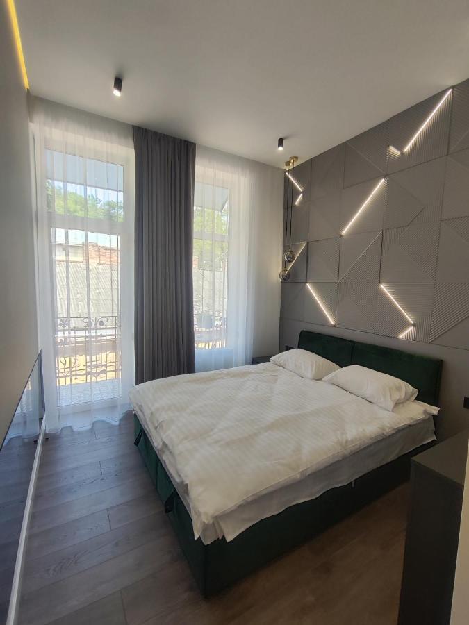 "M&D Apartmentslviv" Old City Pylnykarska,4 6Person ภายนอก รูปภาพ