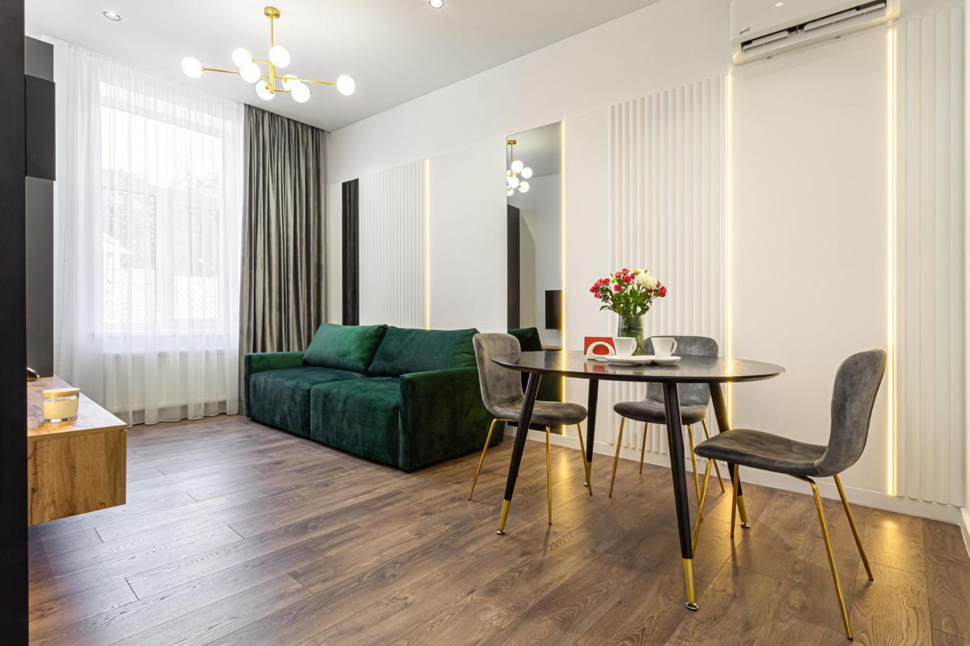 "M&D Apartmentslviv" Old City Pylnykarska,4 6Person ภายนอก รูปภาพ